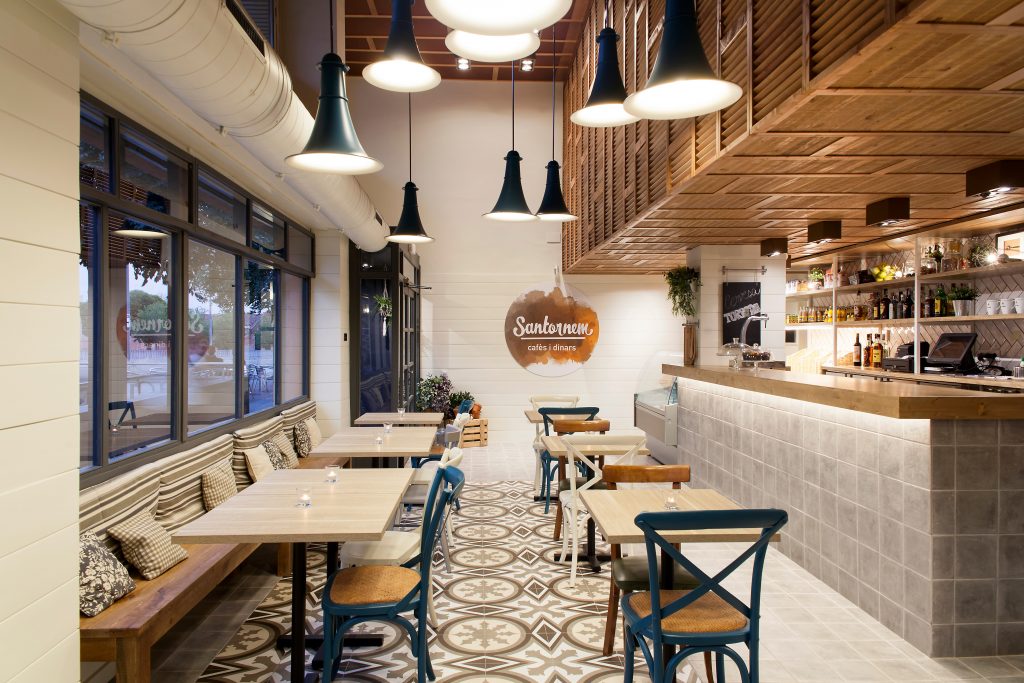 19 Cafe Interior Design Ideas Your Customers Will Love [19]