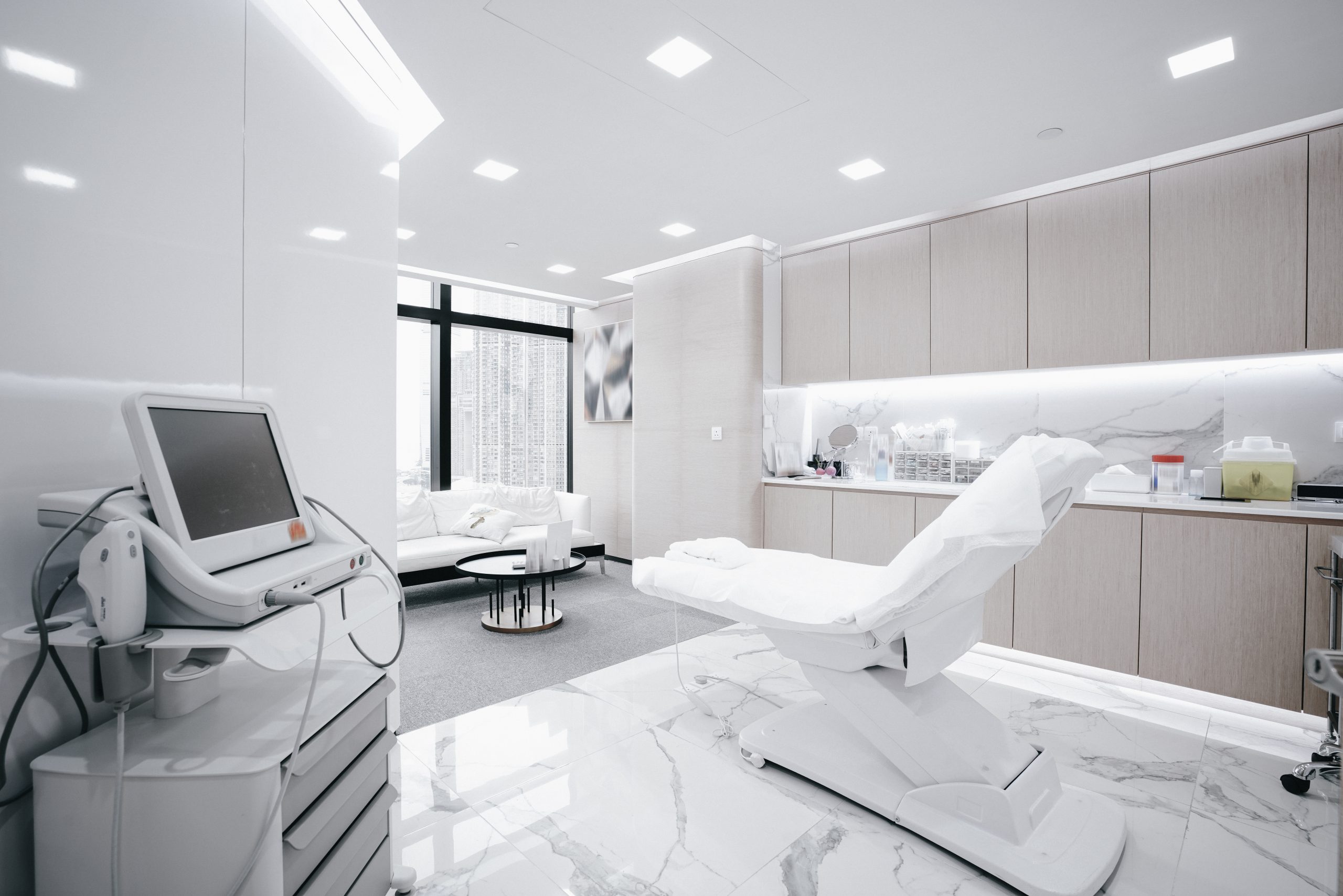 6-medical-clinic-interior-design-ideas-for-comfort-beauty